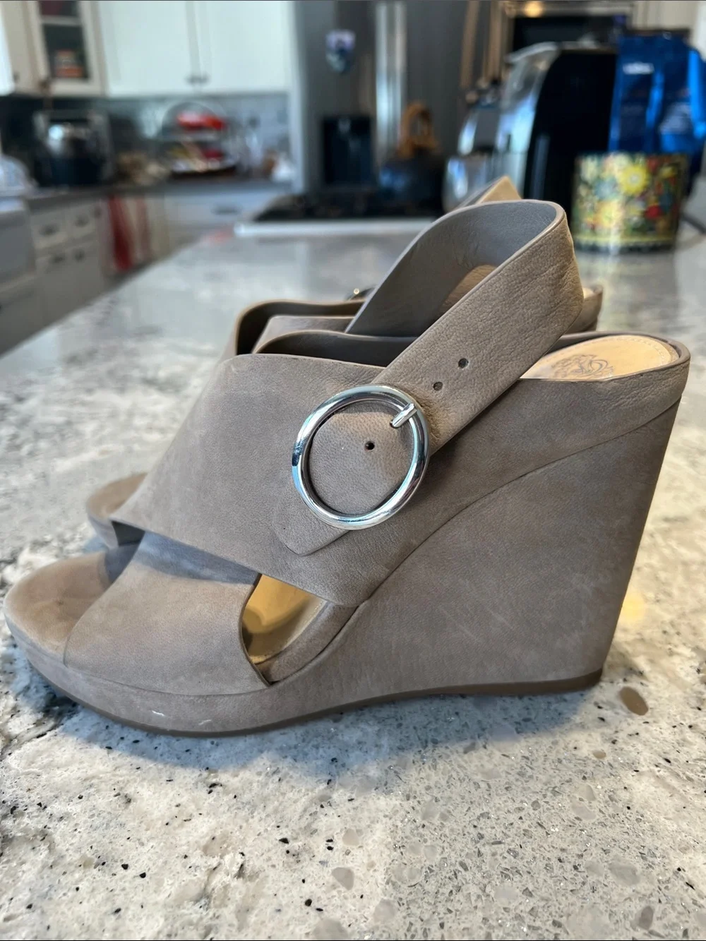 Vince Camuto Iteena Taupe Suede Wedge Sandals Size 7 EUC
